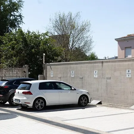 Private Parking - Manzoni Udine